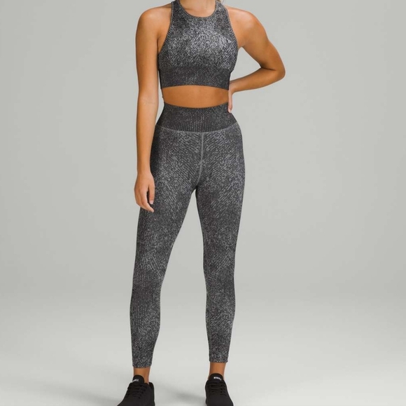 Lululemon Ebb to Train Super-High-Rise Tight 25" - Picture 2 of 5